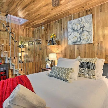 Boho Crestline Cabin, 1 Mile To Lake Gregory! Exterior photo