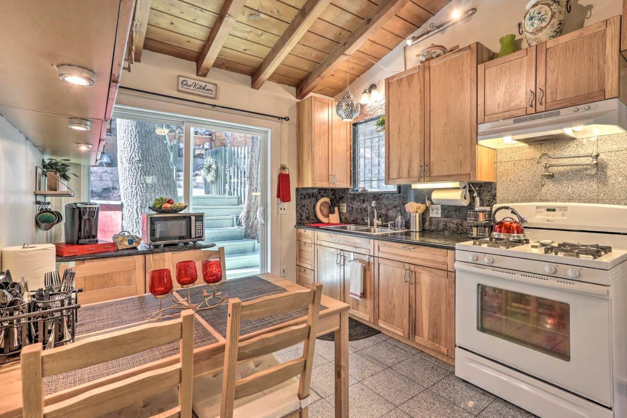 Boho Crestline Cabin, 1 Mile To Lake Gregory! Exterior photo